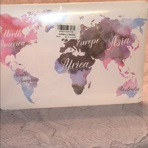 MacBook Air 13.3 inch case w keyboard cover